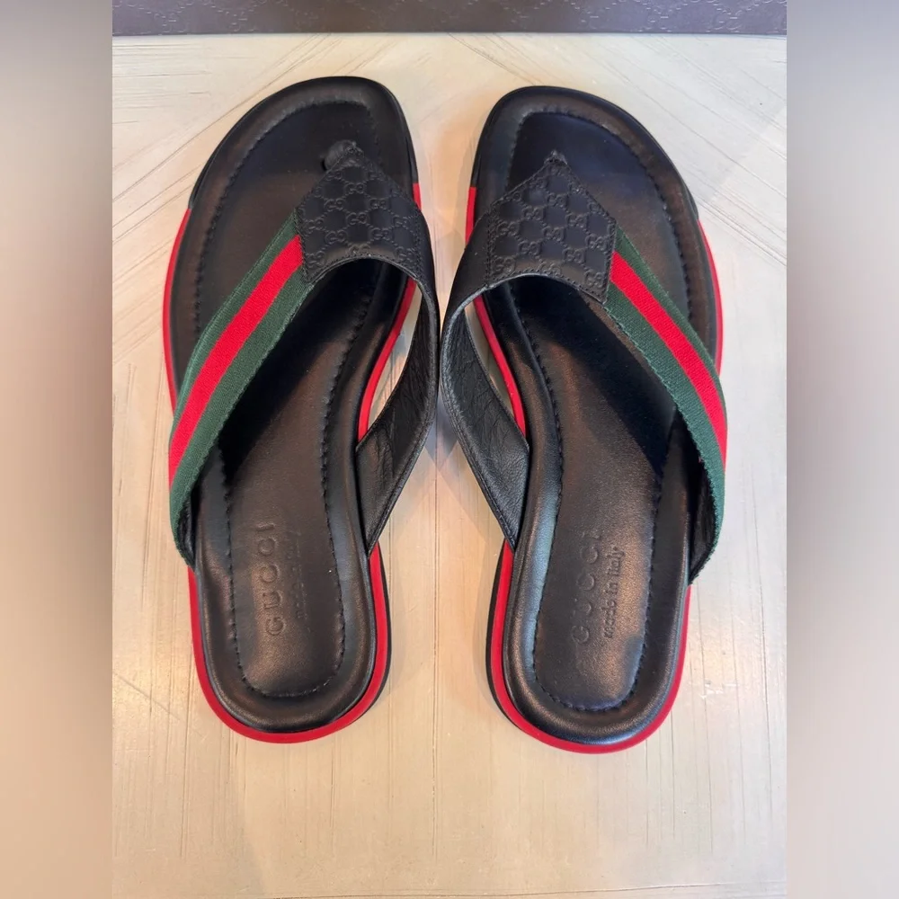 🔥GUCCI🔥 GG Microguccissima Web Thong Men’s Black Leather Sandal – Size 9